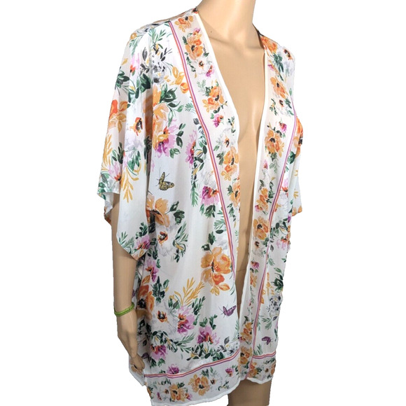 torrid Other - Torrid Kimono Cream Floral Butterfly Open Front Sheer Women's Size XL - 2XL